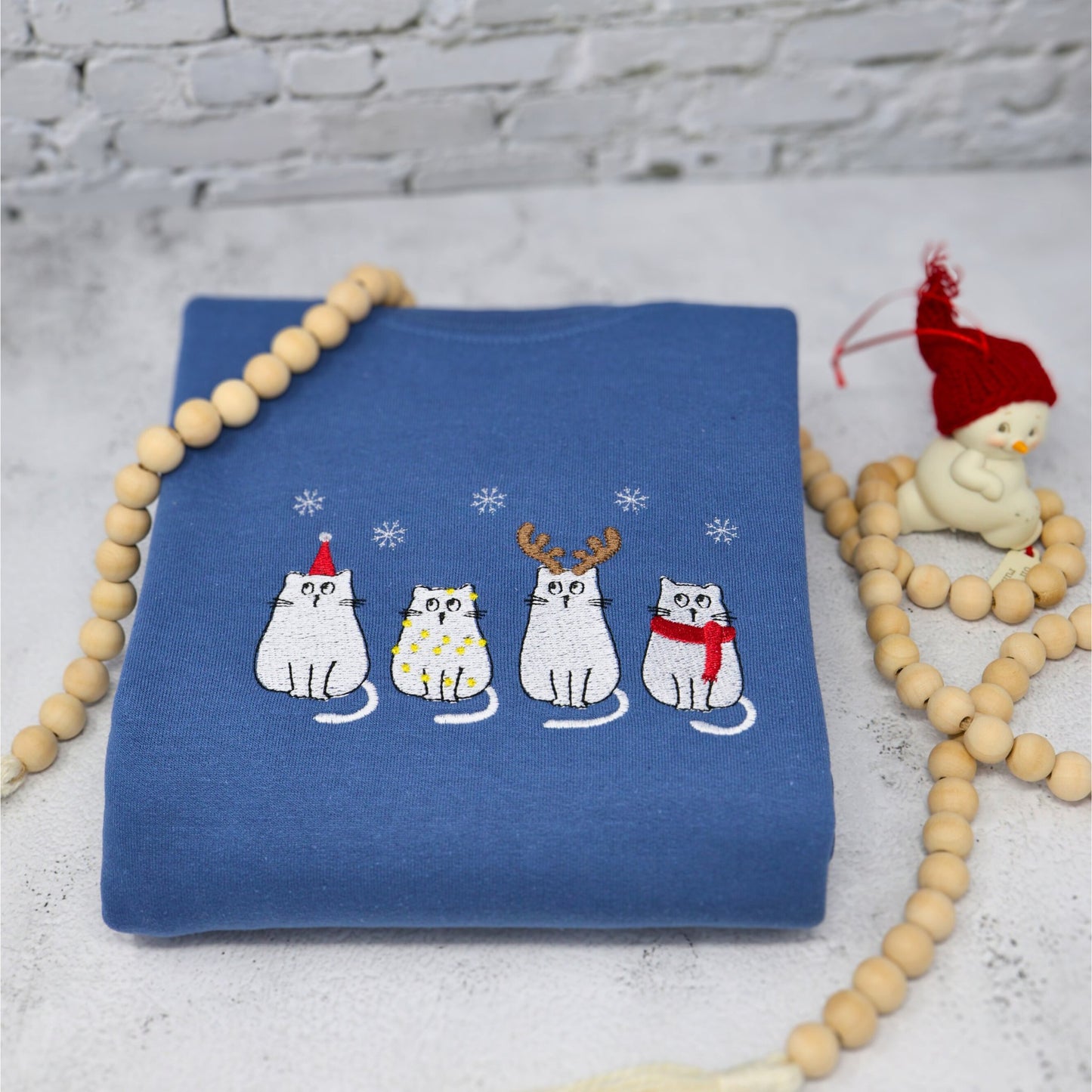 Christmas Cat Crewneck Sweatshirt - Embroiderzilla